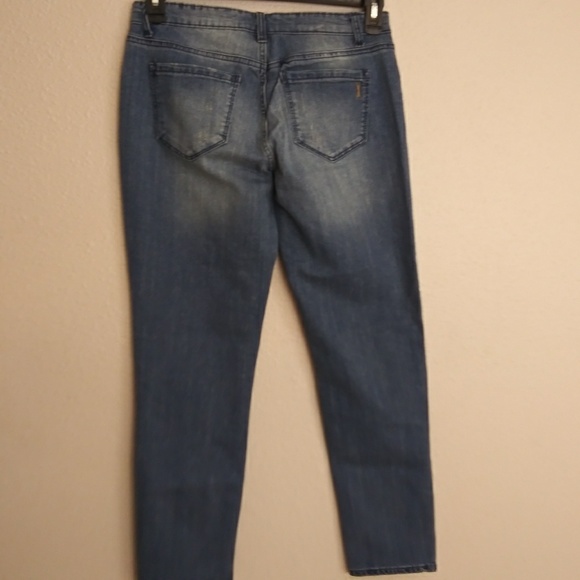 Vintage America Embroidered Floral Jeans - Picture 3 of 5